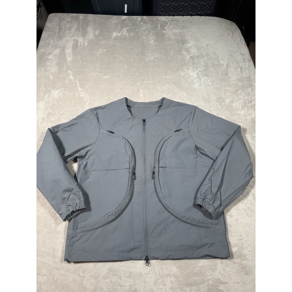 Descente Collarless Nylon Jacket Size Large Gray Japan